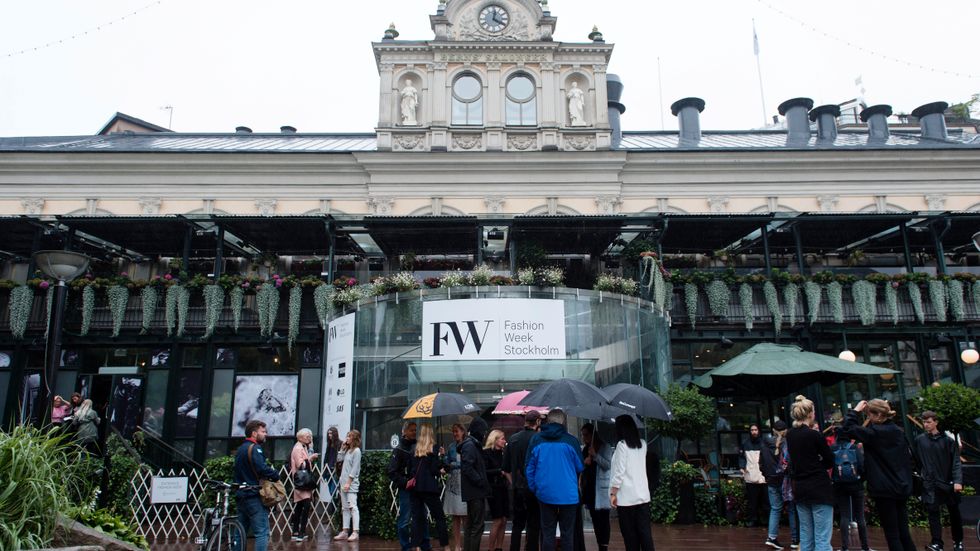 Under tre dagar bjuds det på modevisningar, utställningar och paneldiskussioner när Fashion Week Stockholm 2017 inleds på söndag. Flera av evenemangen är öppna för allmänheten. Arkivbild.