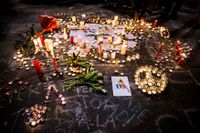 Place de la Bourse i Bryssel full av blommor för att hedra de döda i terrorattackerna den 22 mars.