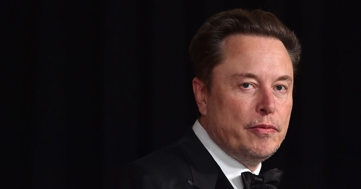 Musk vill ta betalt av alla som skriver på X | SvD