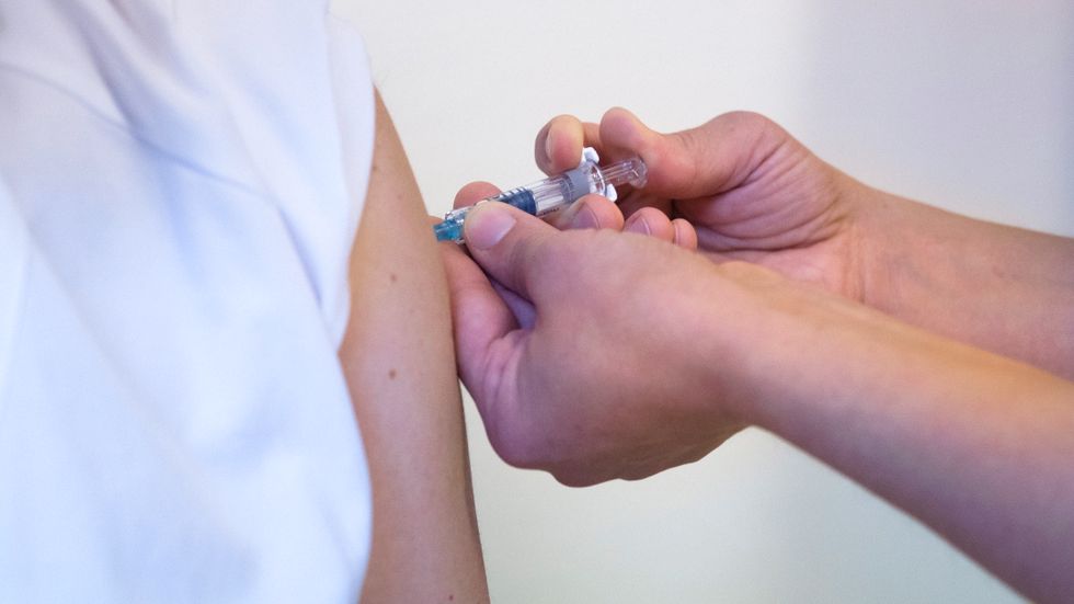 Det finns fortfarande tid att vaccinera sig mot influensan.