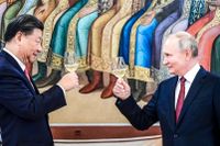 Xi Jinping och Vladimir Putin i Kreml.