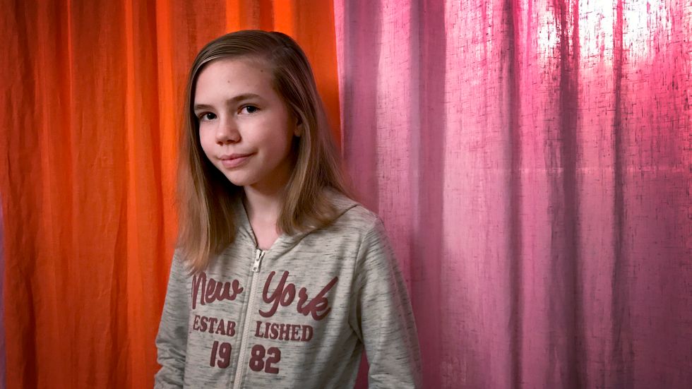 Eja Tväråna från Uppsala blev vinnaren i SvD Juniors lilla litteraturpris, och prispengar om 5000 kronor. Hennes intressen är cirkus och teater.
