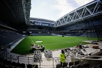 Den nya Stockholmsarenan, Tele2 Arena, pressvisades på torsdagen inför helgens premiärmatcher.
