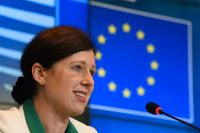 EU:s värderings- och öppenhetskommissionär Vera Jourová vill stoppa otillbörliga stämningar av journalister och människorättsaktivister i EU. Arkivfoto.