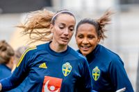 Kosovare Asllani, Madelen Janogy och resten av det svenska fotbollslandslaget kan glädja sig åt att äntligen få spela inför publik igen.