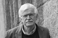 Gunnar D. Hansson (född 1945) är poet och författare samt professor i litterär gestaltning vid Göteborgs universitet.