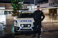 Christoffer Bohman, biträdande lokalpolisområdeschef i Rinkeby, är positiv till kameror, men tycker inte att man ska ha för hög tilltro till dem.