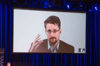 Edward Snowden intervjuas i Berlin via länk.