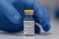Covid-19-vaccin från amerikanska Novavax under tester i London i fjol. Arkivbild.