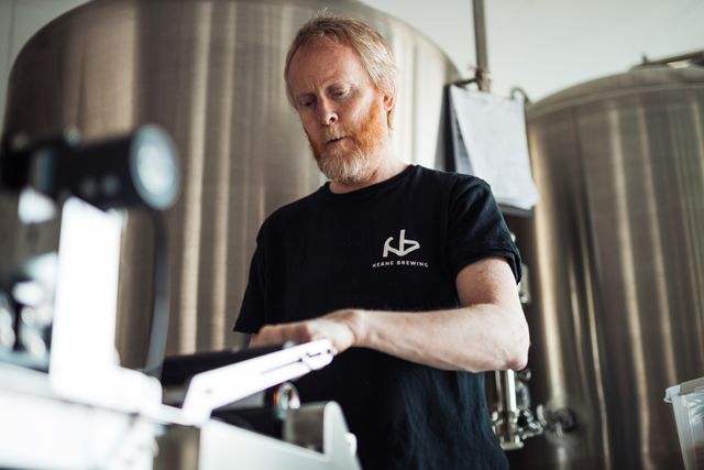 Den irländske hembryggaren Ivan Keane är idag ölmakare på heltid på Lidingö.
