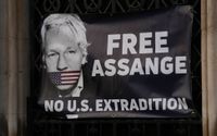 De stora medier som först tog emot och publicerade känsliga uppgifter från Wikileaks kräver att spionanklagelserna mot Julian Assange läggs ned. Arkivbild.