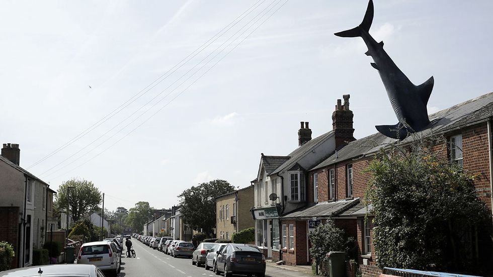 ”The Headington shark” i Oxford, ursprungligen kallad ”Untitled 1986”, av John Buckley. 