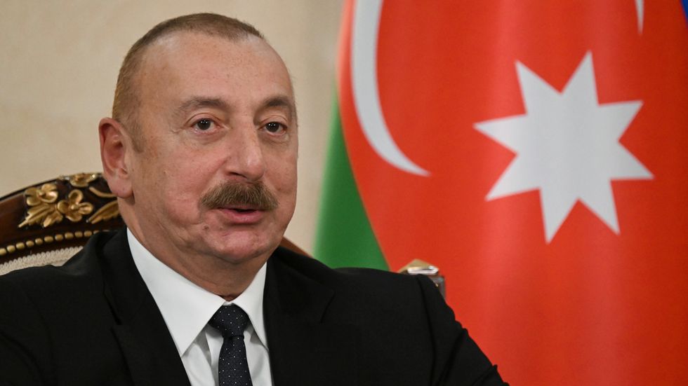 Azerbadzjans president Ilham Alijev. Landet arrangerar nästa års klimattoppmöte, COP29.
