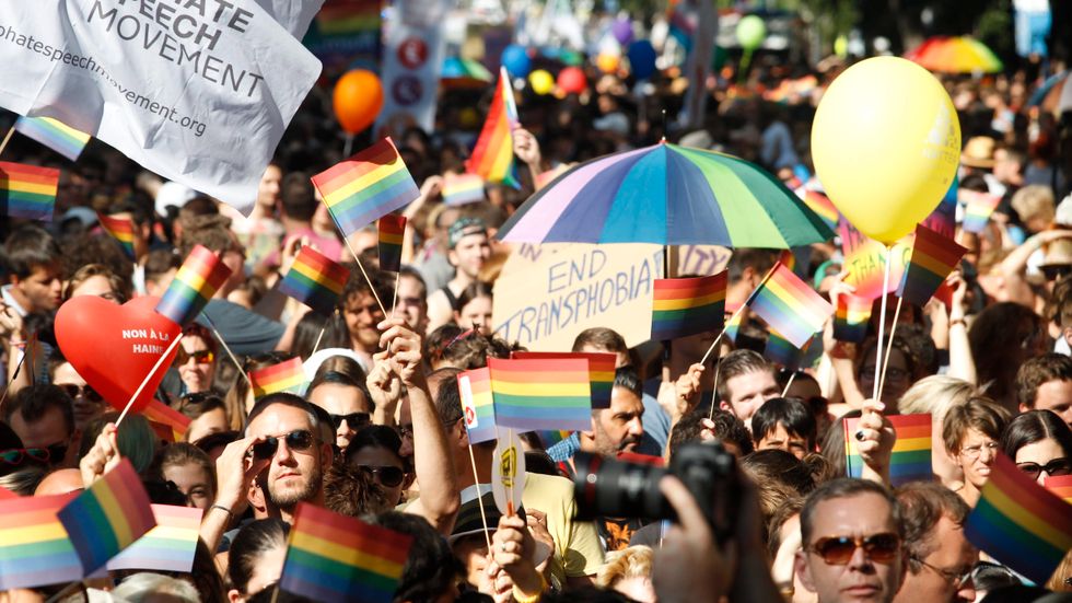 Under lördagen väntas över 20 000 deltagare i Prideparaden i Budapest. 