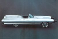 Harley Earls konceptbil Cadillac Cyclone från 1959 var bland annat utrustad med radar.
