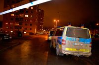Enligt Stockholmspolisens informatör Ulf Lindgren fick polisen in larmet som ett bråk.