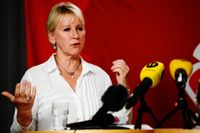 "Nu väljer vi att lyfta hur Sverigedemokraternas politik kommer att påverka kvinnor i Sverige", säger utrikesminister Margot Wallström (S). Arkivbild.