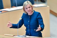 Finansminister Magdalena Andersson (S) presenterar vårbudgeten vid budgetdebatten i riksdagen på tisdagen. 