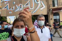 Aktivisterna och makarna Jumanah Zabaneh och Adnan Melky deltog i demonstrationen vid Martyrtorget i Beirut.