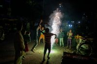 Barn i Delhi firar diwali på torsdagen. Nu betalar den indiska huvudstaden priset i form av giftig luft.