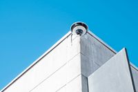 Polisens övervakningskameror i Järvaområdet kommer genom ett nytt tillstånd att kunna kompletteras med ljuddetektorer.