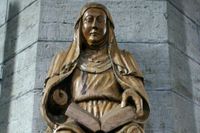 Skulptur från 1392 föreställande Heliga Birgitta i Klosterkyrkan i Vadstena.