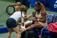 Serena Williams ådrog sig en hälskada i US Open-semin mot Victoria Azarenka.