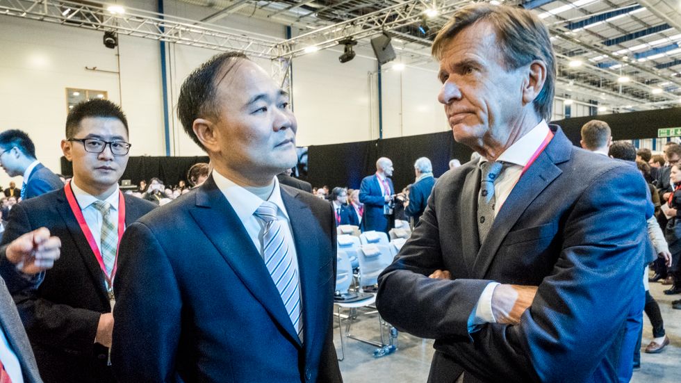 Volvo Cars huvudägare Li Shufu tillsammans med svenska vd:n Håkan Samuelsson. Arkivbild.