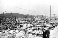 Den japanska staden Hiroshima den 17 november 1945, mer än tre månader efter att en kärnvapenladdning sprängdes över staden. Omkring 70000 människor dödades omedelbart, och tiotusentals har dött senare. 90 procent av alla byggnader förstördes. 
