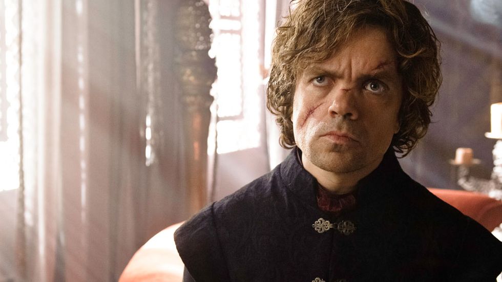 I utställningen på Livrustkammaren visas en röd läderjacka under harnesk, burna av karaktären Tyrion Lannister i tv-serien Game of Thrones (spelad av Peter Dinklage). (Obs, ej på denna bild). Kostymdesign Michele Clapton.