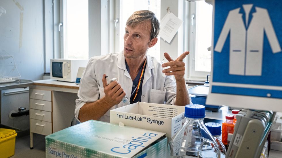 Erik Melén, professor i pediatrik på Södersjukhuset och projektledare för en studie om långsiktiga hälsoeffekter av covid-19 hos unga vuxna.