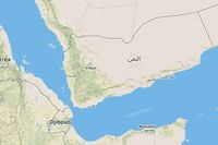 Huthirebellerna i Jemen har släppt tre utländska fartyg som beslagtogs i helgen.