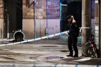 En lokal är totalförstörd efter en detonation i Vasastan i centrala Stockholm. 