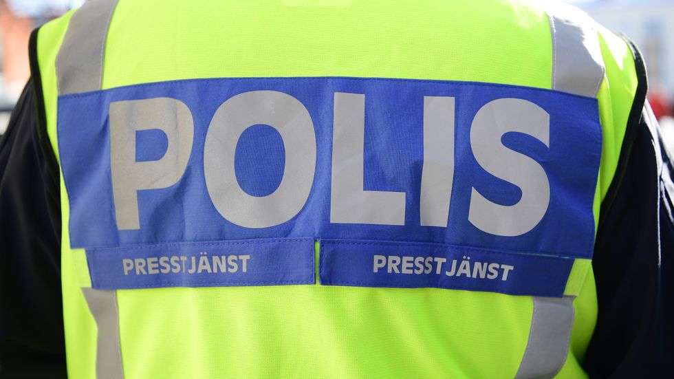 Polisen förhandlar med en beväpnad man i Hässleholm och har skjutit verkanseld. Arkivbild.