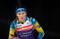 Hanna Öberg tränar inför morgondagens världscuptävling i finska Kontiolax.