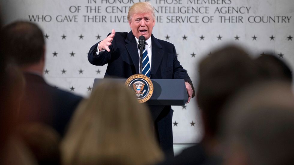 Trump hos CIA på lördagen