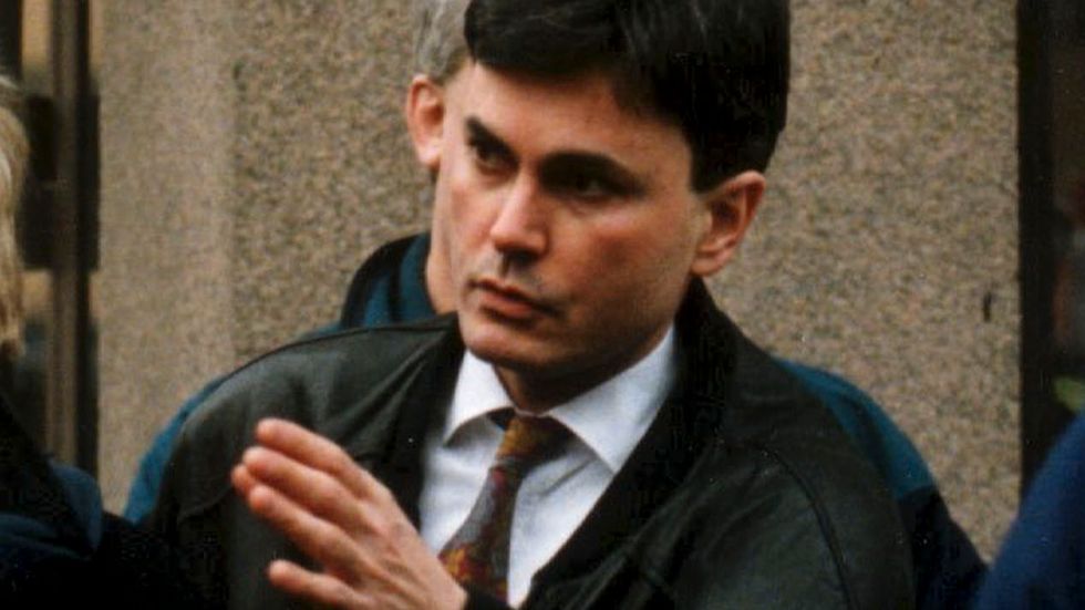 Lasermannen, John Ausonius, dömdes 1995 till livstids fängelse för ett mord och tio mordförsök.