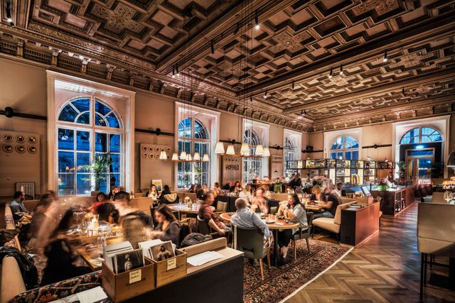 Konstmuseet MAK:s restaurang Salonplafond i Wien vill få fler att upptäcka modern österrikisk cuisine.