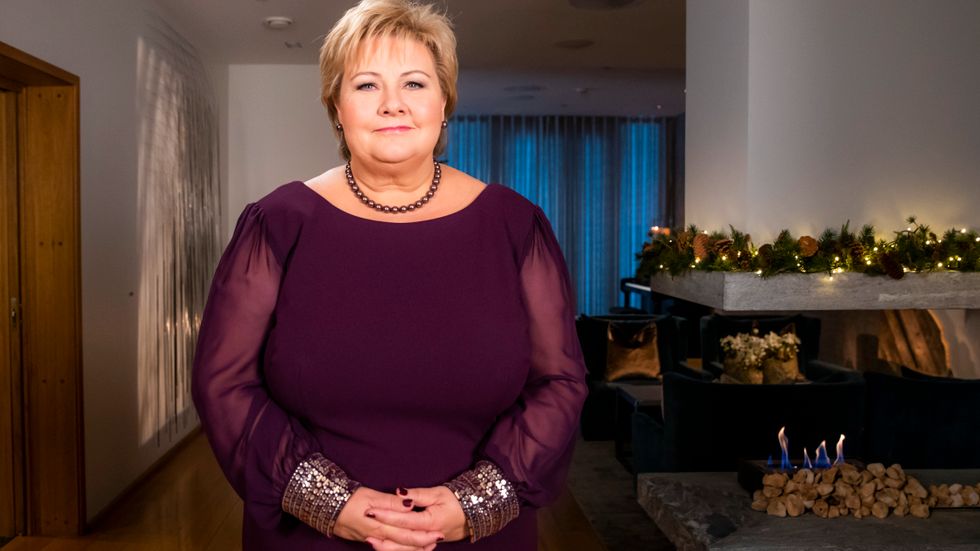 Statsminister Erna Solberg (H) håller sitt nyårstal i statsministervåningen.
