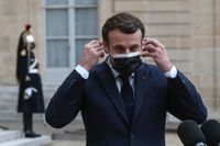 Om Frankrikes president Emmanuel Macron reser till Pyrénées-Orientales är det munskydd som gäller på offentliga platser. Arkivbild.