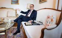 Turkiets nya ambassadör Yönet Can Tezel flyttade in i juni. Han att Sverige borde vara mer ”responsiva” i utlämningsärenden.