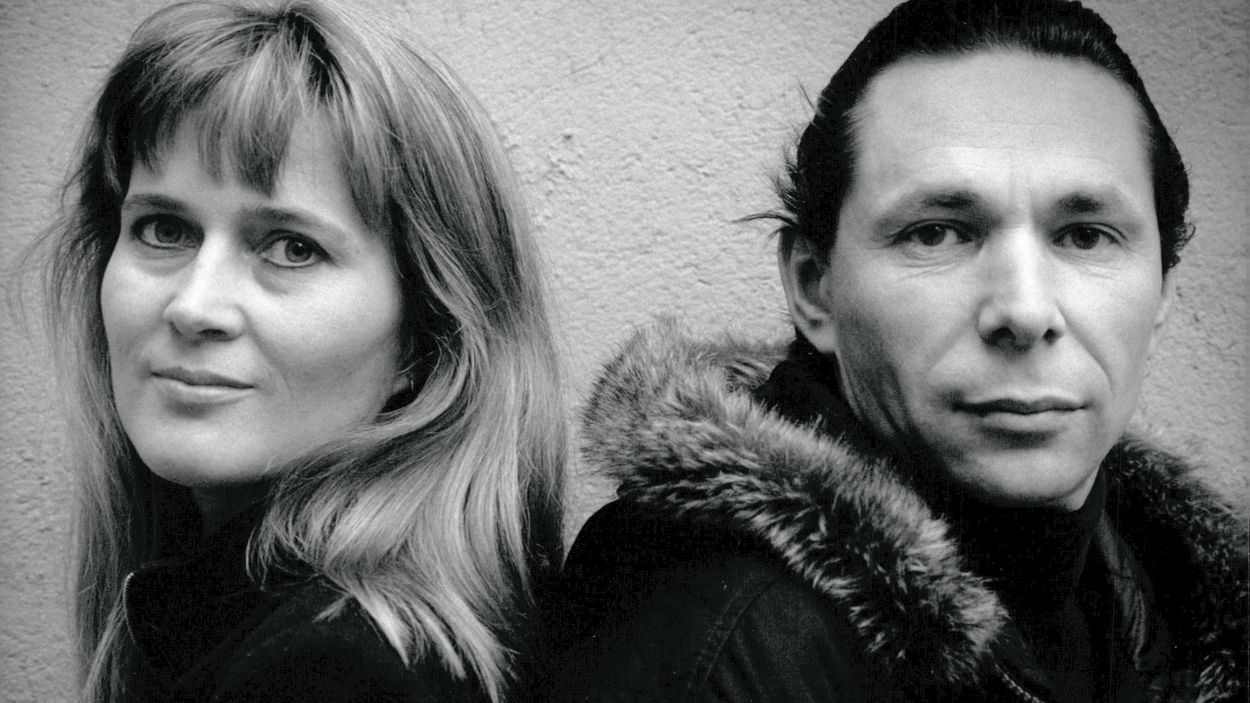 Katarina Frostenson och Jean-Claude Arnault, som intervjuats i SvD om sin bok ”Överblivet” om  överblivna platser i Paris 1989.