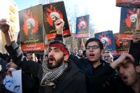 Protester i Iran efter att Saudiarabien avrättat shialedaren Nimr al-Nimr.
