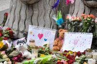 Pappan till den elvaåriga flicka som dödades i attacken på Drottninggatan i Stockholm i fjol berättar nu om sorgen. Arkivbild.