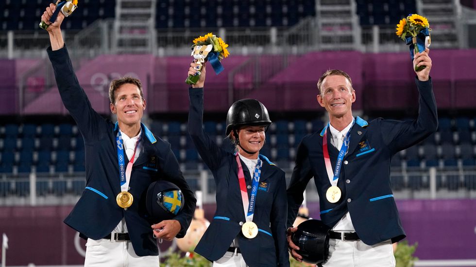 Sveriges OS-guldlag i hoppning i Tokyo 2021: Henrik von Eckermann, Malin Baryard-Johnsson och Peder Fredricson.