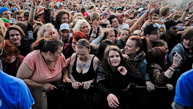 Sju fall av sexuellt ofredande har anmälts på Peace and Love i Borlänge. OBS: Arkivbild. Personerna på bilden har inget med händelserna att göra.