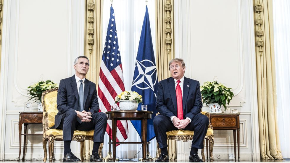 Natos generalsekreterare Jens Stoltenberg och USA:s president Donald Trump under Nato-toppmötet i London, december 2019. 