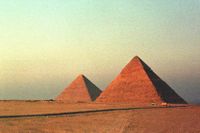 Giza-pyramiderna i Egypten.