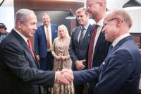 Netanyahu tog emot en delegation från Kristdemokraterna på sitt kontor.
