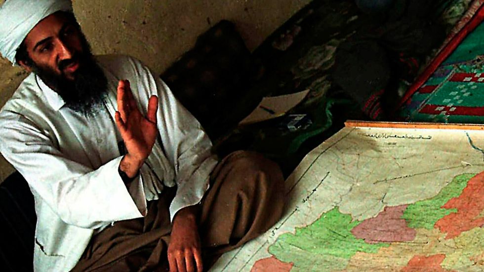 Al-Qaida-ledaren Usama bin Ladin på en bild från 1998.